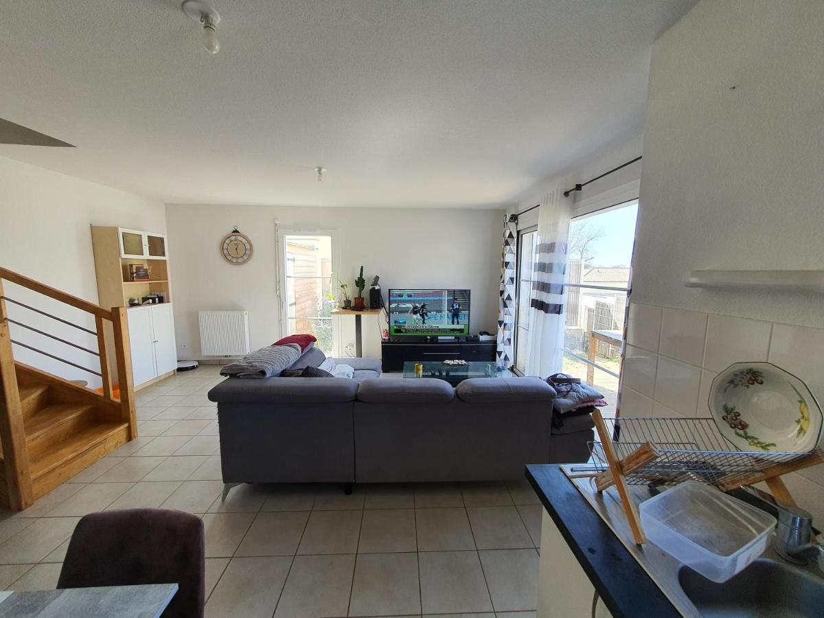 Chambre 11m2 dans maison toute équipée Tresses Extérieur photo